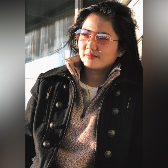 Hi, my name is Jo Cruz and I am a web and graphic designer and Posh is my hustle - Picture 6 of 16